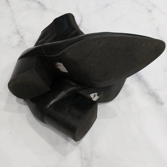 ASOS Black Faux Leather Zip Up Pointed Toe Booties Size 10 - Picture 5 of 7